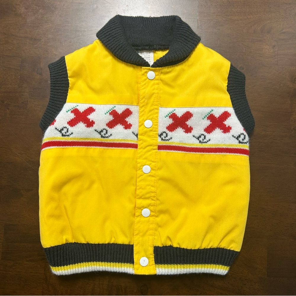 Vintage Baby Togs 80s Quilted Pattern Yellow Vest Knit Trim White Blue Sz 18m